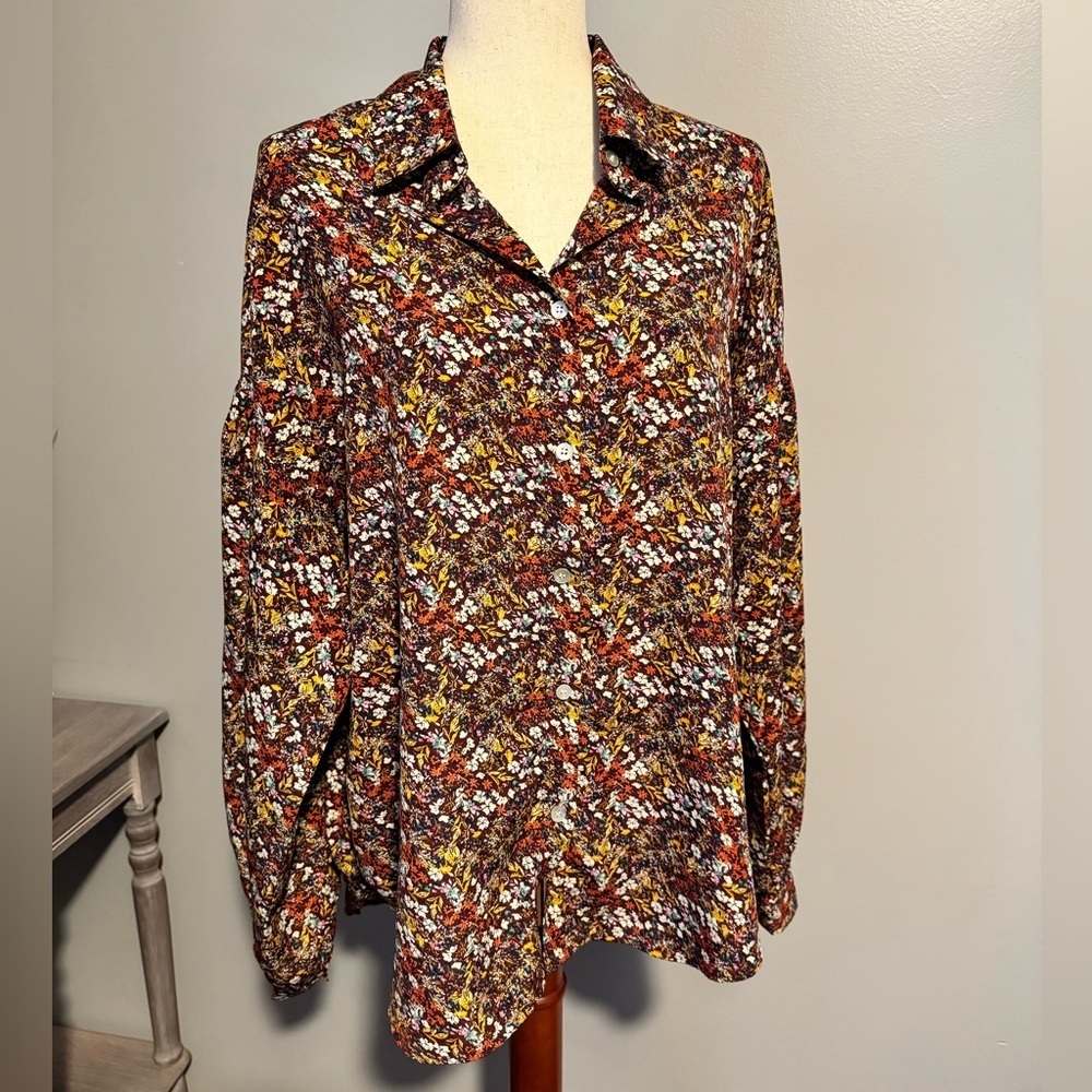 Molly Bracken button up shirt - Picture 2 of 6
